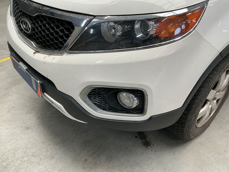 Kia Sorento 2.2 CRDi Attract 4WD 2011 – снимка 32