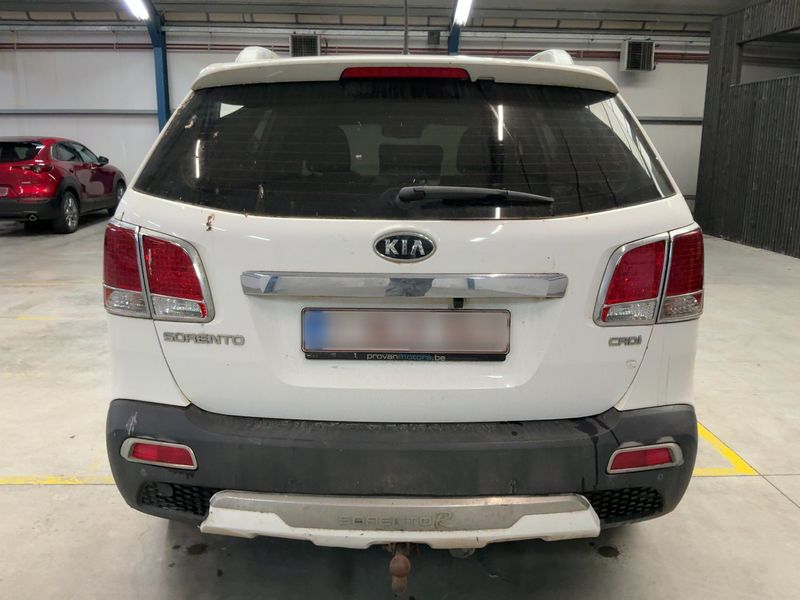 Kia Sorento 2.2 CRDi Attract 4WD 2011 – снимка 7