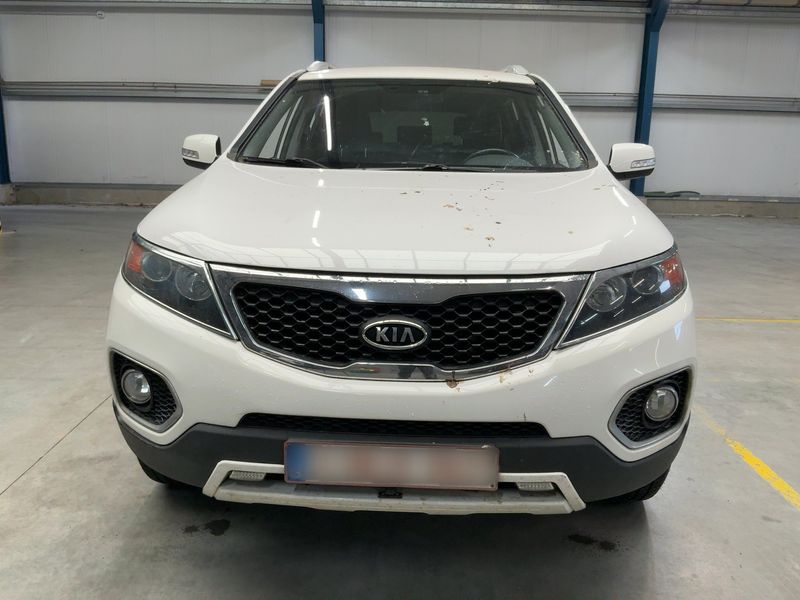 Kia Sorento 2.2 CRDi Attract 4WD 2011 – снимка 14