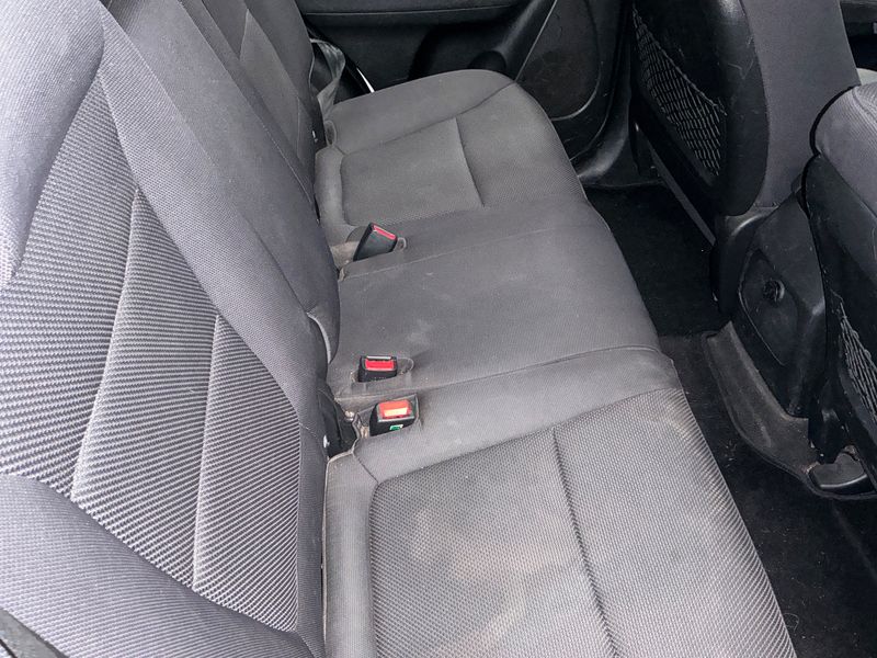 Kia Sorento 2.2 CRDi Attract 4WD 2011 – снимка 27