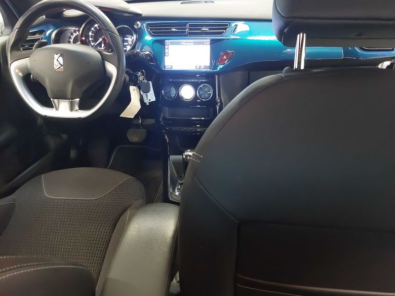 DS Automobiles DS3 1.2 PureTech SoChic 2016 – снимка 11