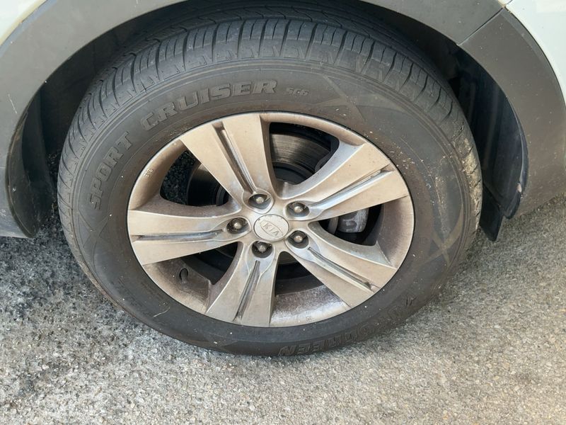 Kia Sportage 1.7 CRDi Drive 4x2 2012 – снимка 11