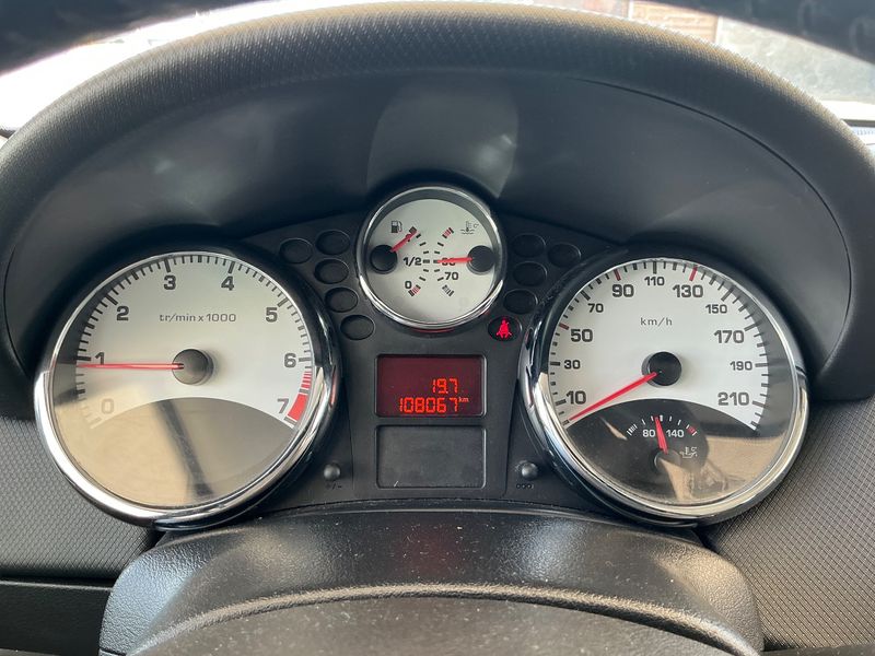 Peugeot 207 1.6 Exclusive 2007 – снимка 18