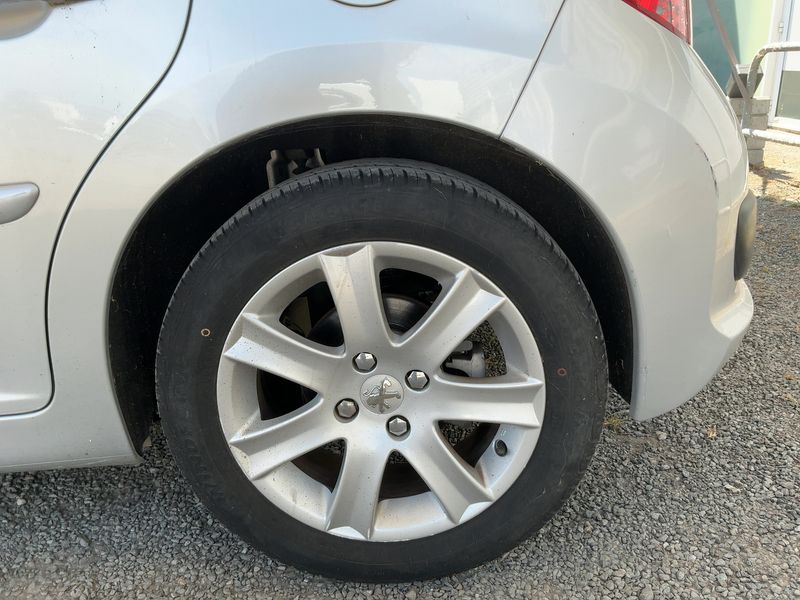 Peugeot 207 1.6 Exclusive 2007 – снимка 5