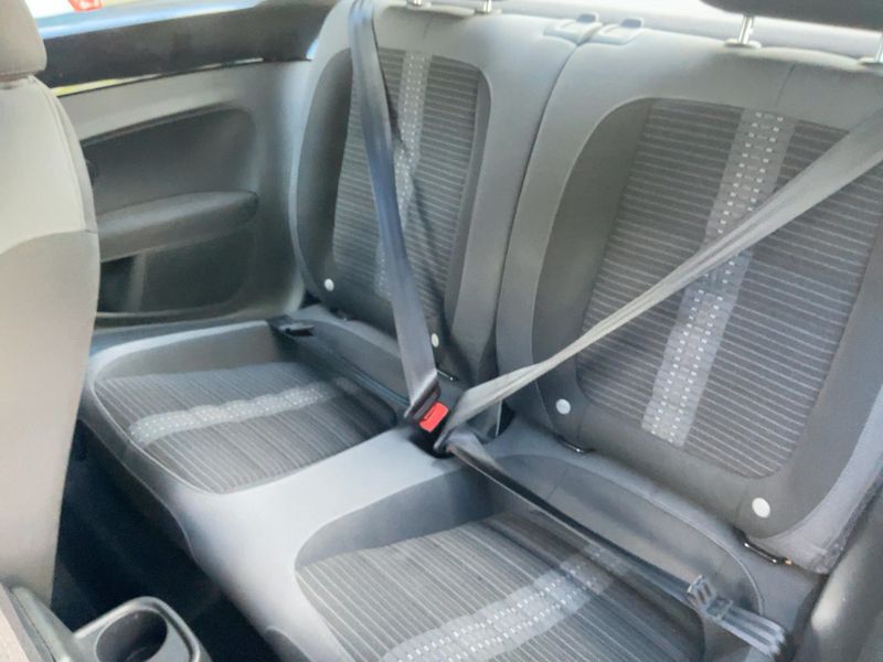 Volkswagen Beetle 2.0 TSI Sport 2013 – снимка 19