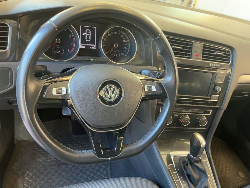 Volkswagen Golf VII 1.5 TSI ACT Comfortline BlueMotion Tech 2017 – снимка 18
