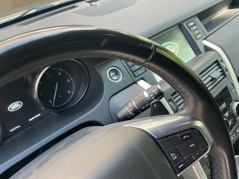 Land Rover Discovery Sport 2.0 Td4 SE AWD 2019 – снимка 27