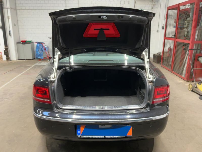 Volkswagen Phaeton 3.0 V6 TDI 4Motion 2014 – снимка 15