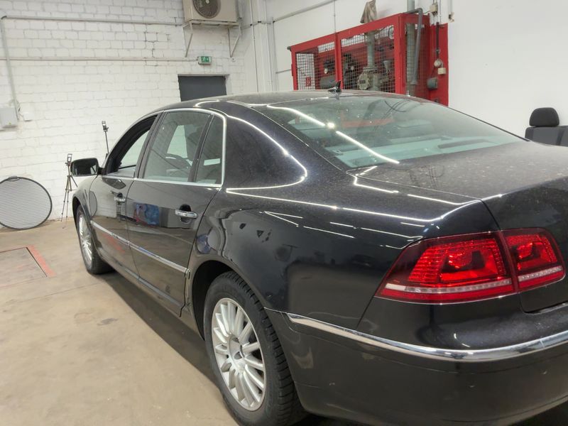 Volkswagen Phaeton 3.0 V6 TDI 4Motion 2014 – снимка 6