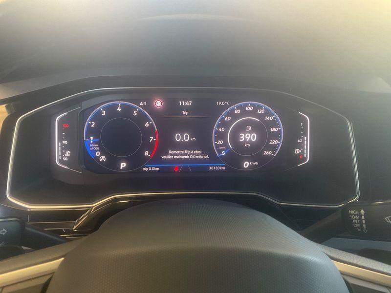 Volkswagen Taigo 1.0 TSI R-Line 2023 – снимка 18