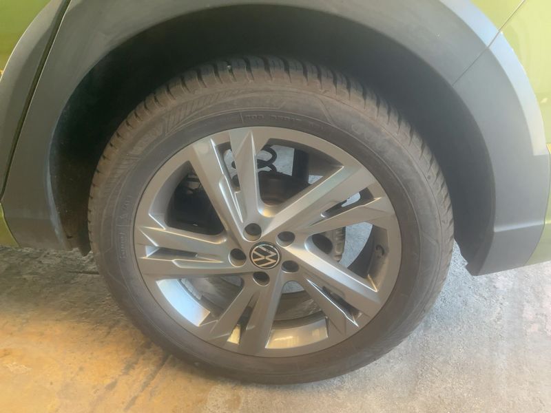 Volkswagen Taigo 1.0 TSI R-Line 2023 – снимка 5