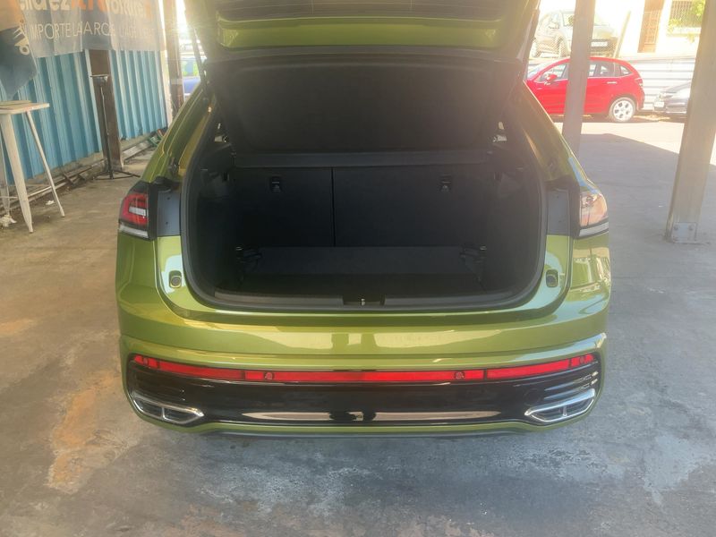 Volkswagen Taigo 1.0 TSI R-Line 2023 – снимка 15