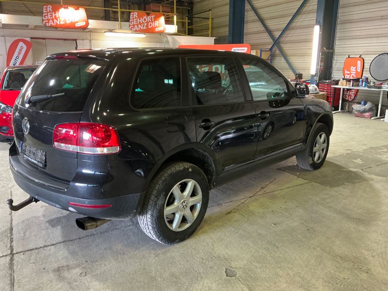 Volkswagen Touareg 2.5 TDI R5 2006 – снимка 2