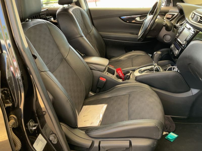 Nissan Qashqai 1.6 dCi Tekna 2016 – снимка 16