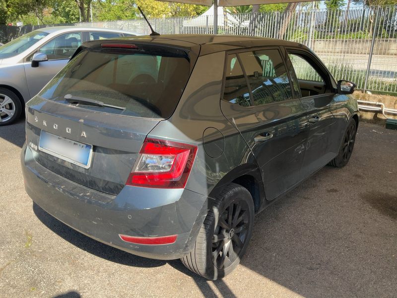 Skoda Fabia 1.0 TSI Ambition 2021 – снимка 8