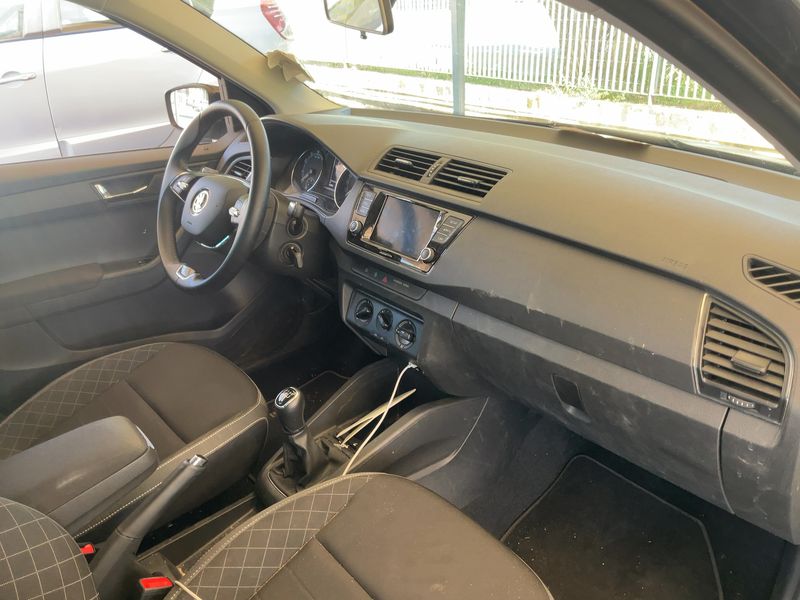 Skoda Fabia 1.0 TSI Ambition 2021 – снимка 17