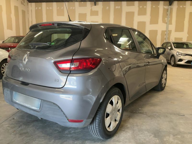 Renault Clio 1.5 dCi Air MediaNav 2014 – снимка 8