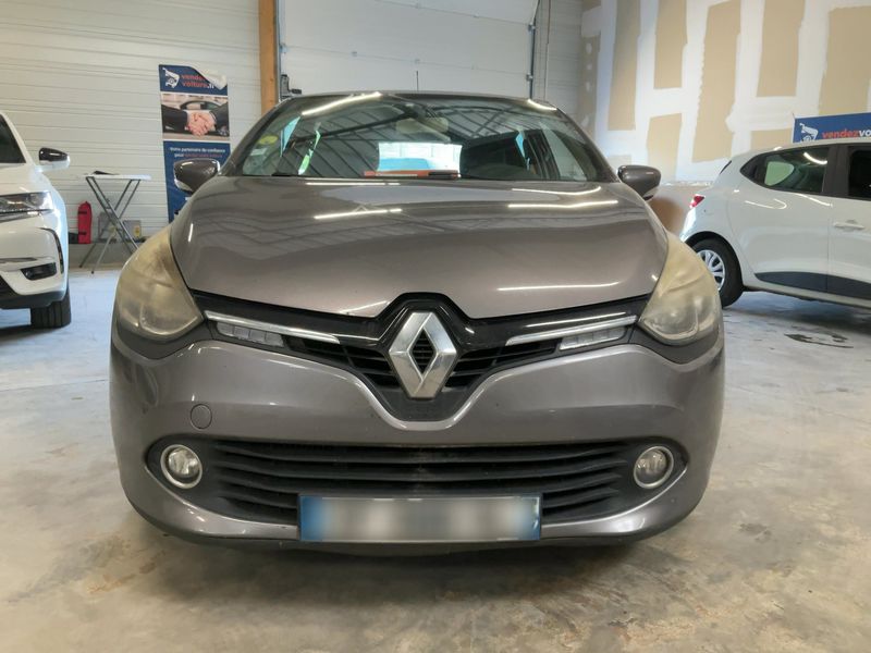 Renault Clio 1.5 dCi Air MediaNav 2014 – снимка 14
