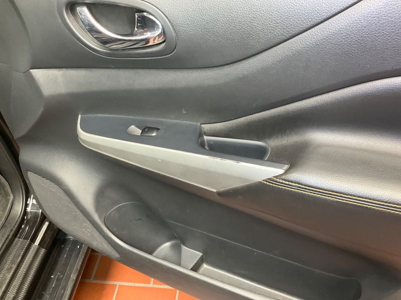Nissan Navara NP-300 2.3 dCi N-Guard Double Cab 4x4 2019 – снимка 23