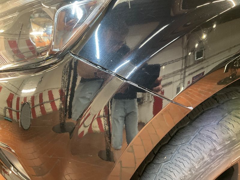 Nissan Navara NP-300 2.3 dCi N-Guard Double Cab 4x4 2019 – снимка 28