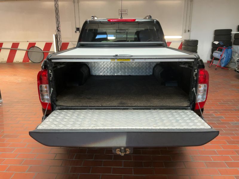 Nissan Navara NP-300 2.3 dCi N-Guard Double Cab 4x4 2019 – снимка 15