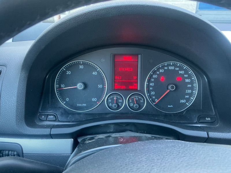 Volkswagen Jetta 1.9 TDI Comfortline 2007 – снимка 4