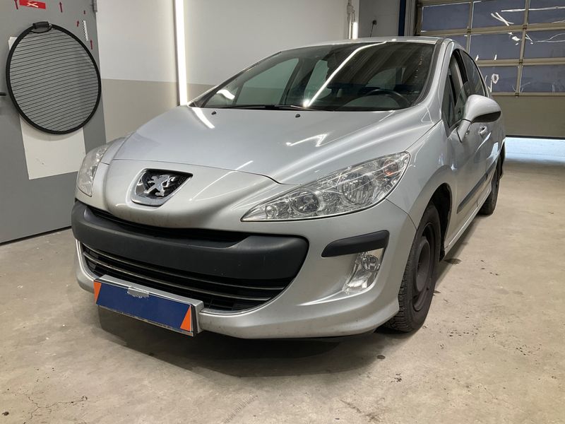 Peugeot 308 1.6 Tendance 2008 – снимка 1