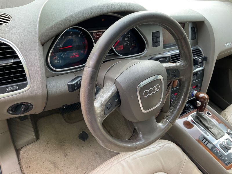 Audi Q7 3.0 V6 TDI quattro 2006 – снимка 31