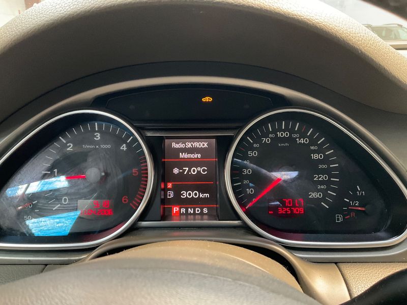 Audi Q7 3.0 V6 TDI quattro 2006 – снимка 18