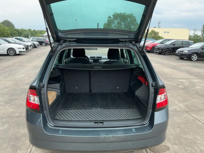 Skoda Fabia 1.2 TSI Joy 2017 – снимка 15