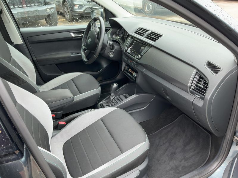 Skoda Fabia 1.2 TSI Joy 2017 – снимка 16