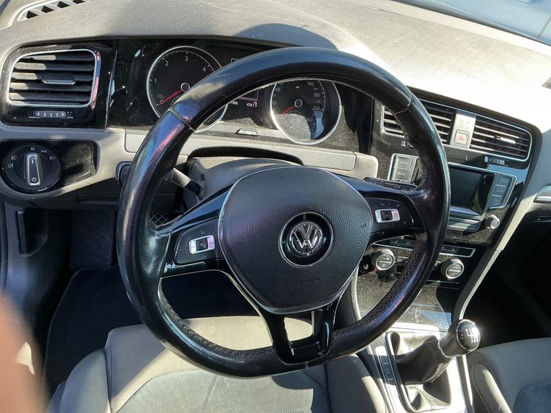 Volkswagen Golf VII 2.0 TDI Highline BlueMotion Tech 2013 – снимка 30