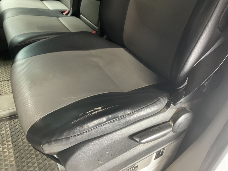 Volkswagen Crafter 2.0 TDI Kasten 35 mittlerer Radstand 2016 – снимка 47