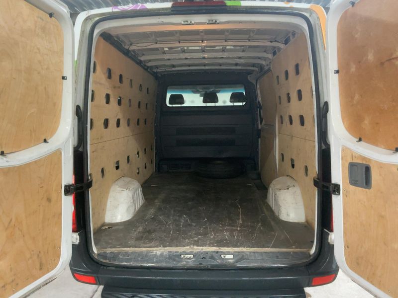 Volkswagen Crafter 2.0 TDI Kasten 35 mittlerer Radstand 2016 – снимка 15