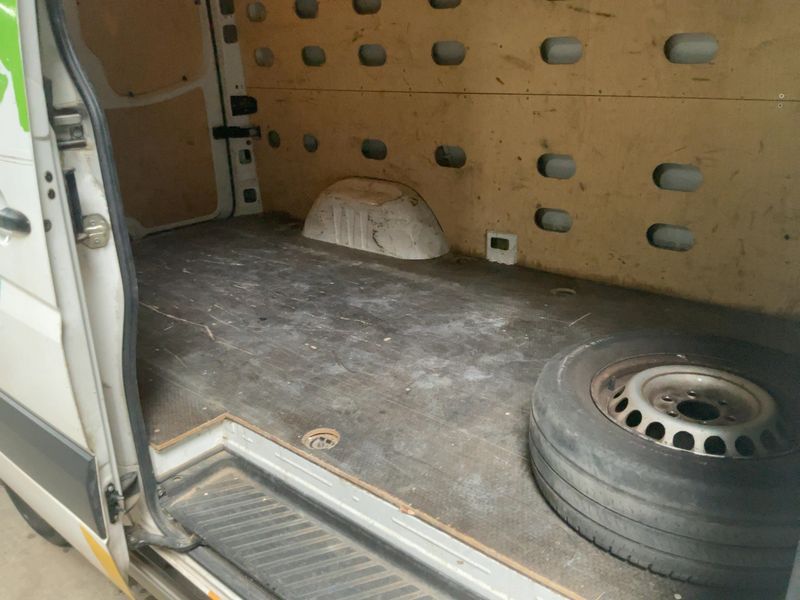 Volkswagen Crafter 2.0 TDI Kasten 35 mittlerer Radstand 2016 – снимка 19