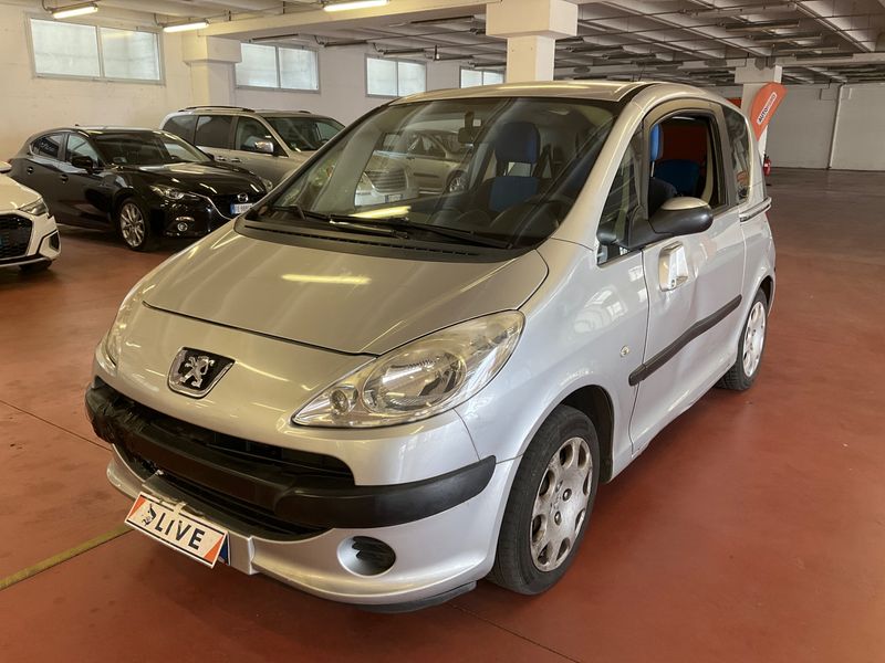 Peugeot 1007 1.4 Happy 2008 – снимка 1