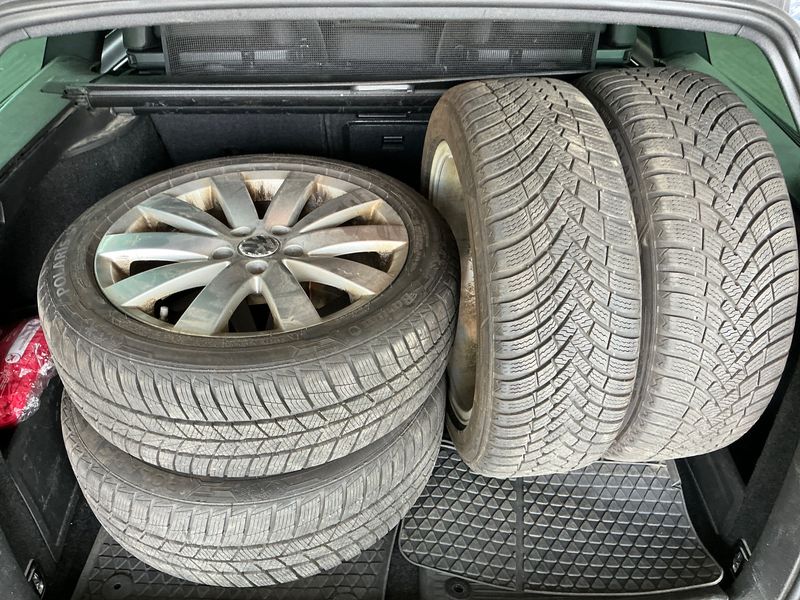 Volkswagen Passat 3.6 V6 FSI Highline 4Motion 2013 – снимка 15