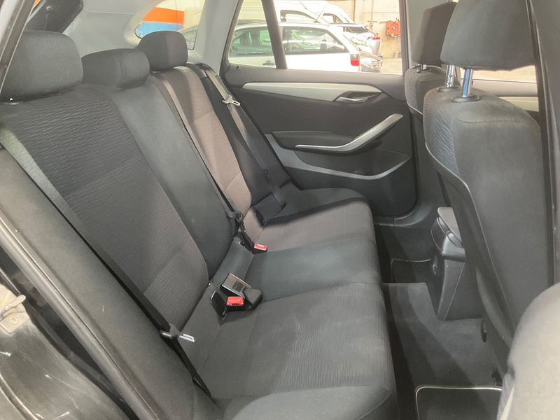 BMW X1 sDrive 18d 2011 – снимка 19