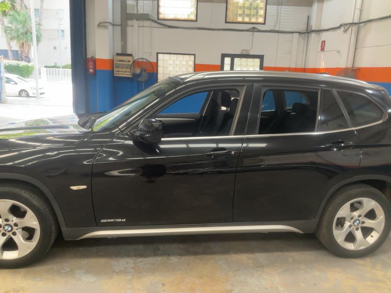 BMW X1 sDrive 18d 2011 – снимка 4