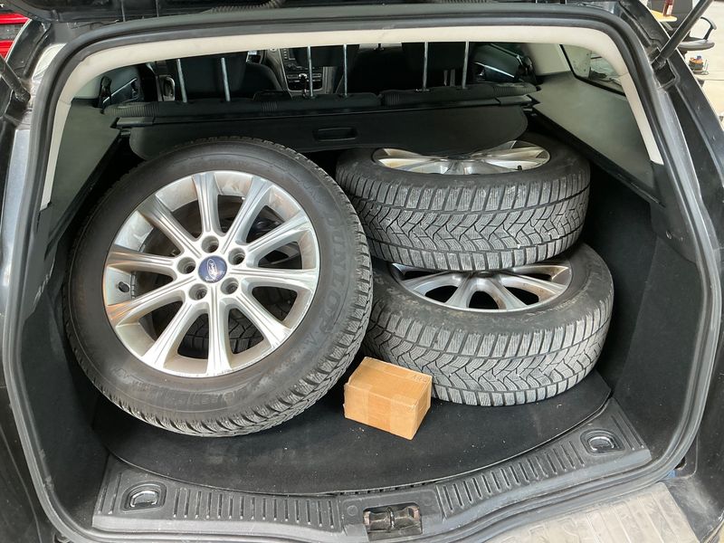 Ford Mondeo 2.0 TDCi Titanium 2012 – снимка 15
