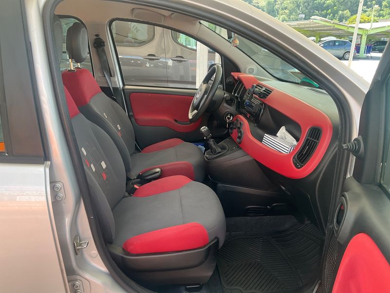 Fiat Panda 1.2 Lounge 2012 – снимка 16