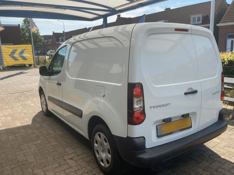 Peugeot Partner 1.6 HDi L1 2014 – снимка 6