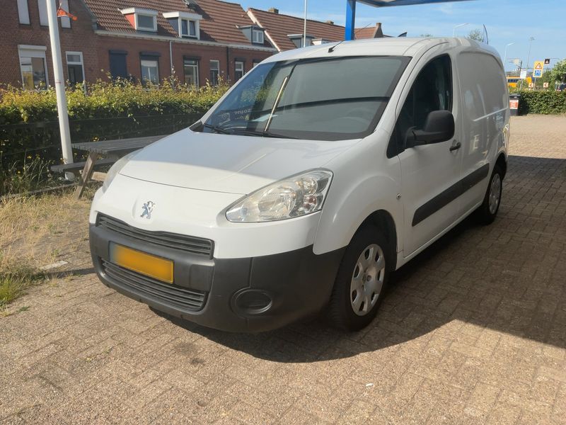 Peugeot Partner 1.6 HDi L1 2014 – снимка 1