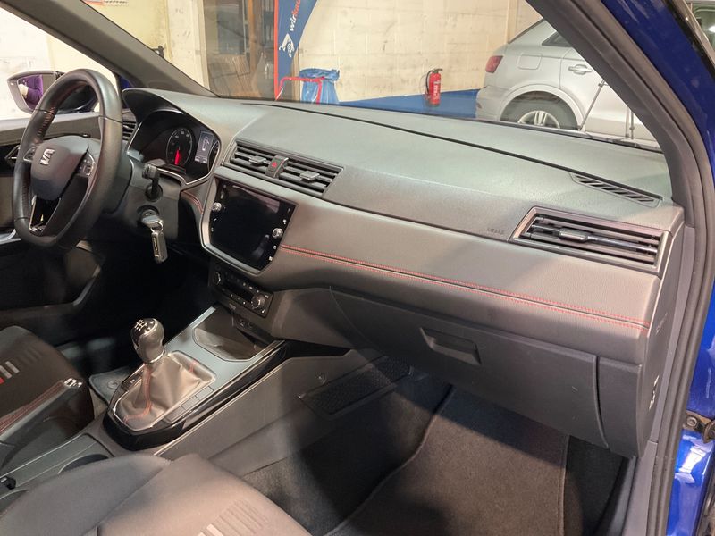 Seat Arona 1.5 TSI ACT FR 2018 – снимка 33