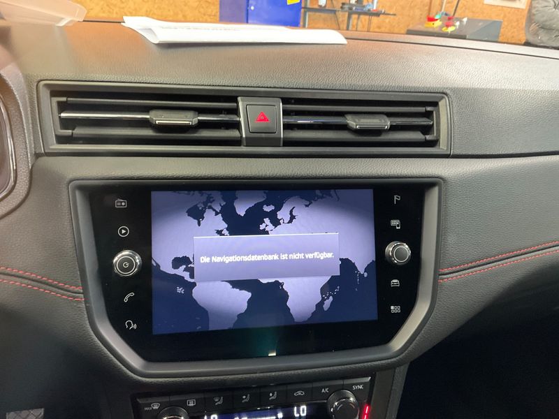 Seat Arona 1.5 TSI ACT FR 2018 – снимка 34