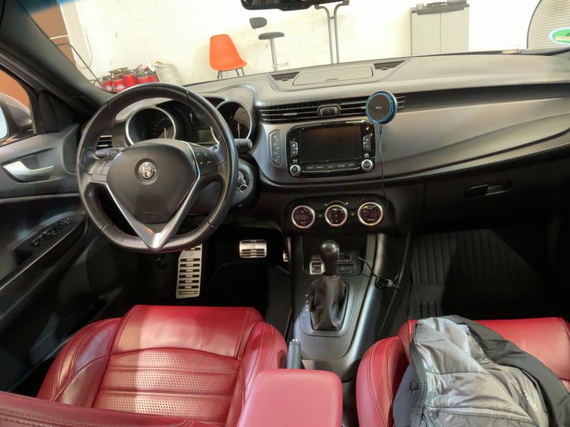 Alfa Romeo Giulietta 1.8 Turbo Veloce 2019 – снимка 17