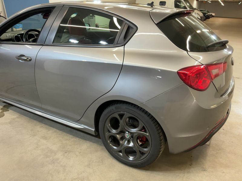 Alfa Romeo Giulietta 1.8 Turbo Veloce 2019 – снимка 6