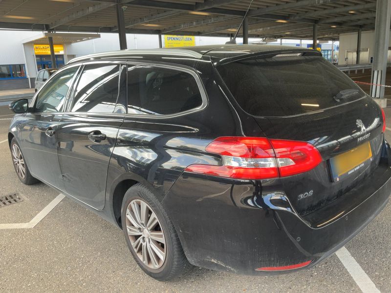 Peugeot 308 1.2 PureTech Allure Business 2019 – снимка 6