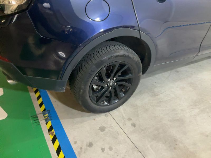 Land Rover Discovery Sport 2.0 Td4 SE AWD 2019 – снимка 9