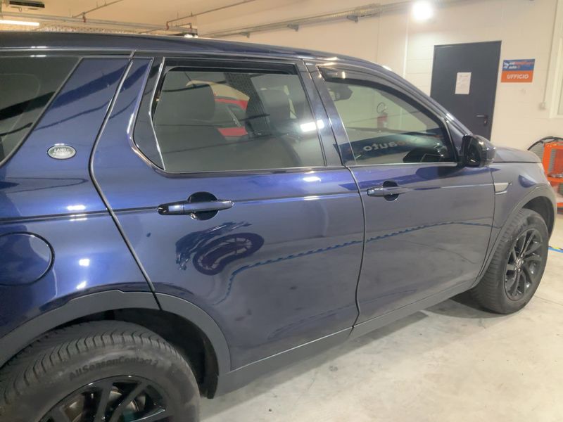 Land Rover Discovery Sport 2.0 Td4 SE AWD 2019 – снимка 10